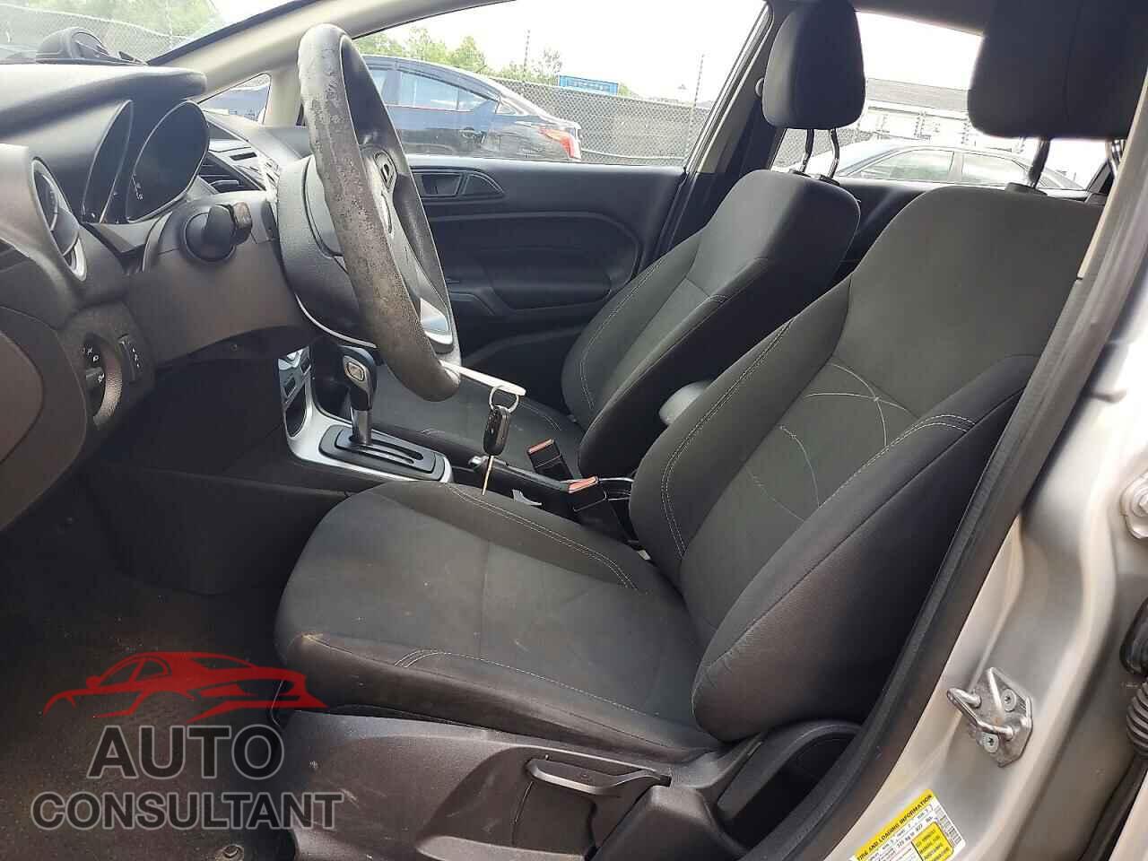 FORD FIESTA 2017 - 3FADP4EJ5HM135592