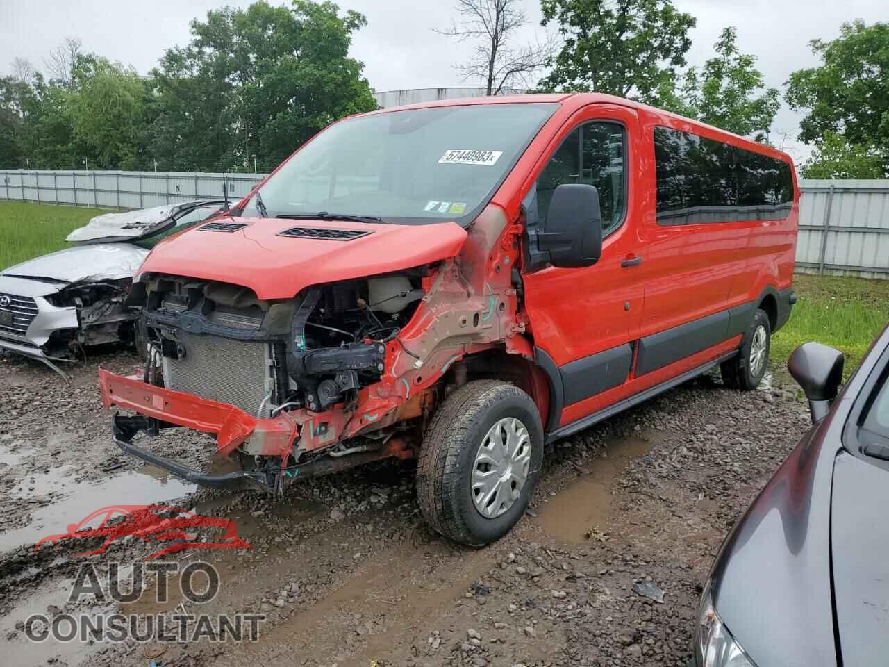 FORD TRANSIT 2017 - 1FBZX2ZM8HKA10784