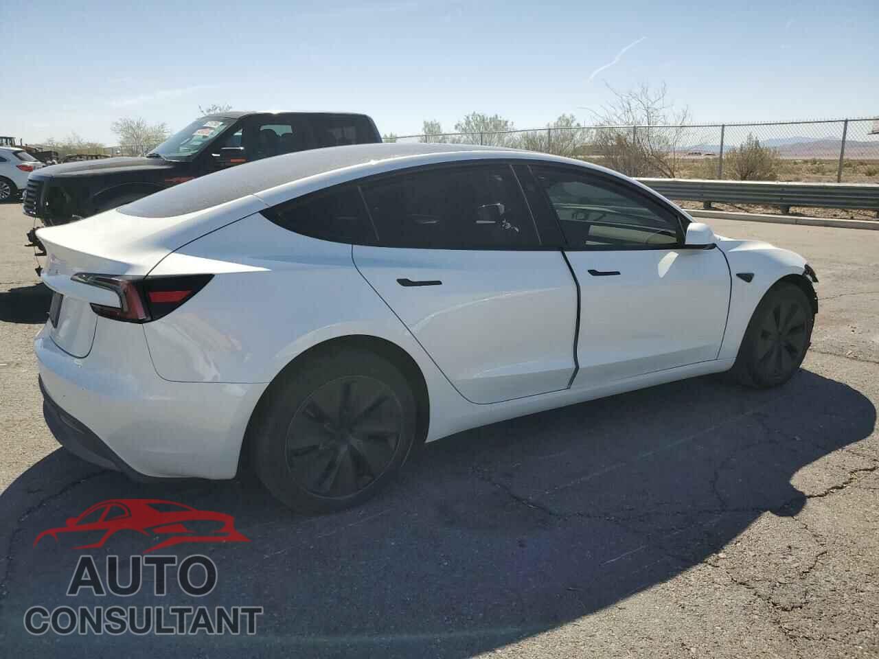 TESLA MODEL 3 2024 - 5YJ3E1EA2RF821959
