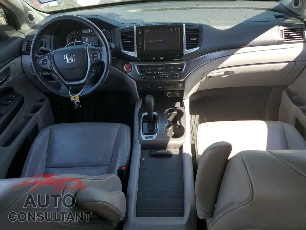 HONDA PILOT 2018 - 5FNYF5H85JB005285