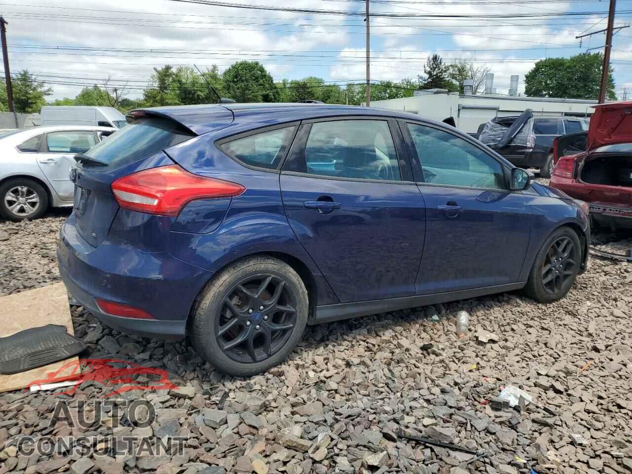 FORD FOCUS 2016 - 1FADP3K28GL392916