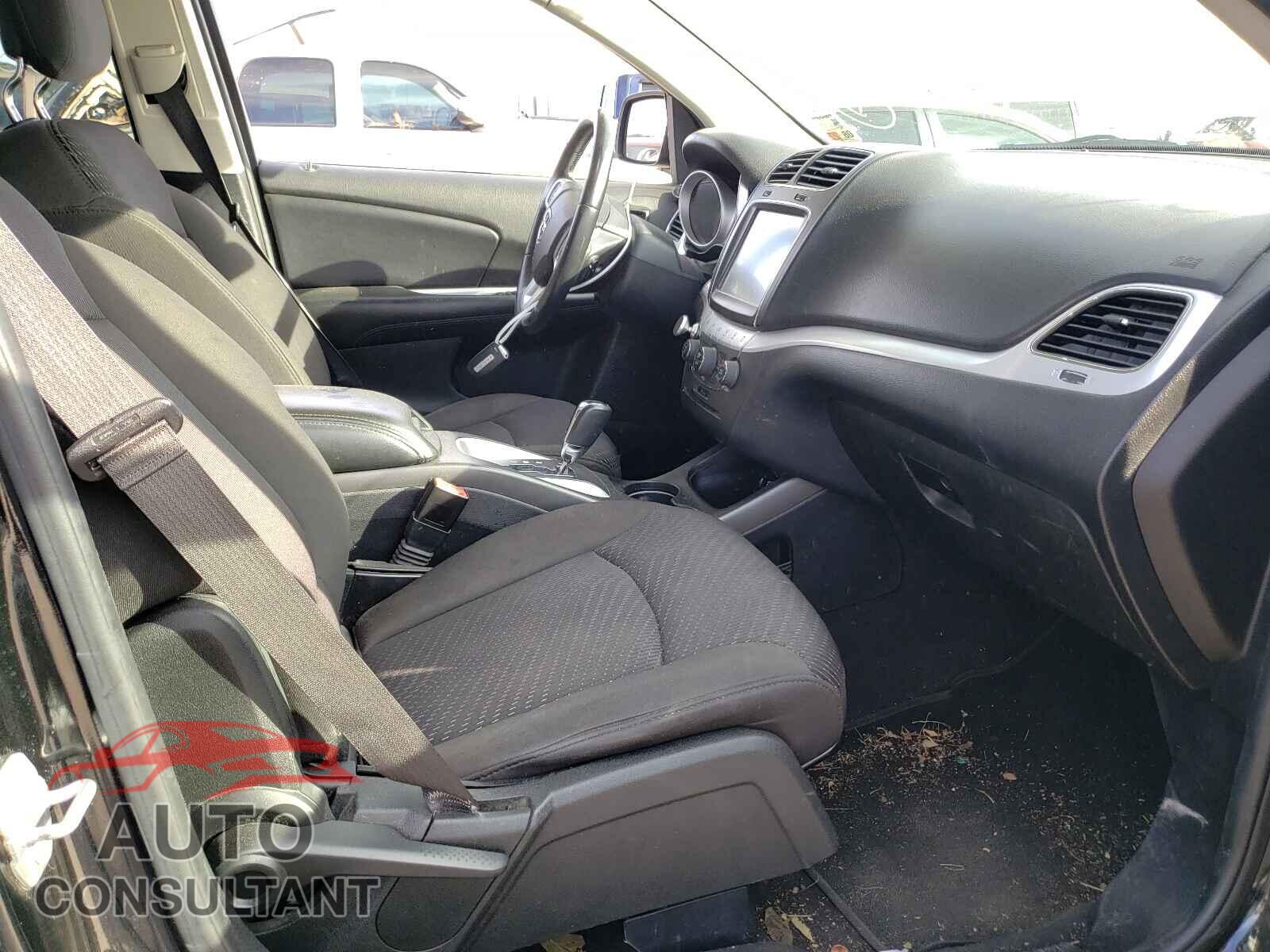 DODGE JOURNEY 2017 - 3C4PDCBB1HT613049