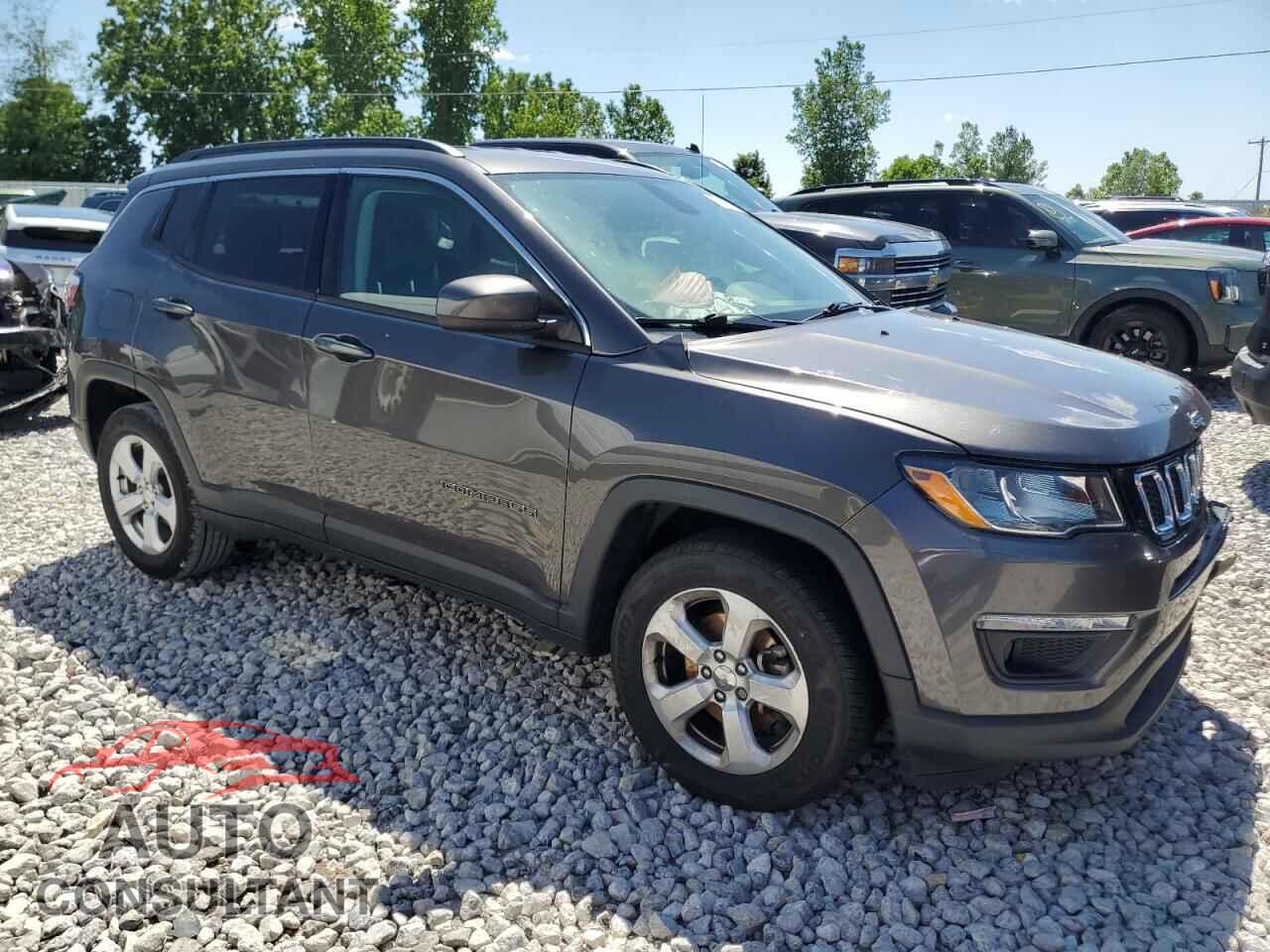 JEEP COMPASS 2017 - 3C4NJCBB0HT643157