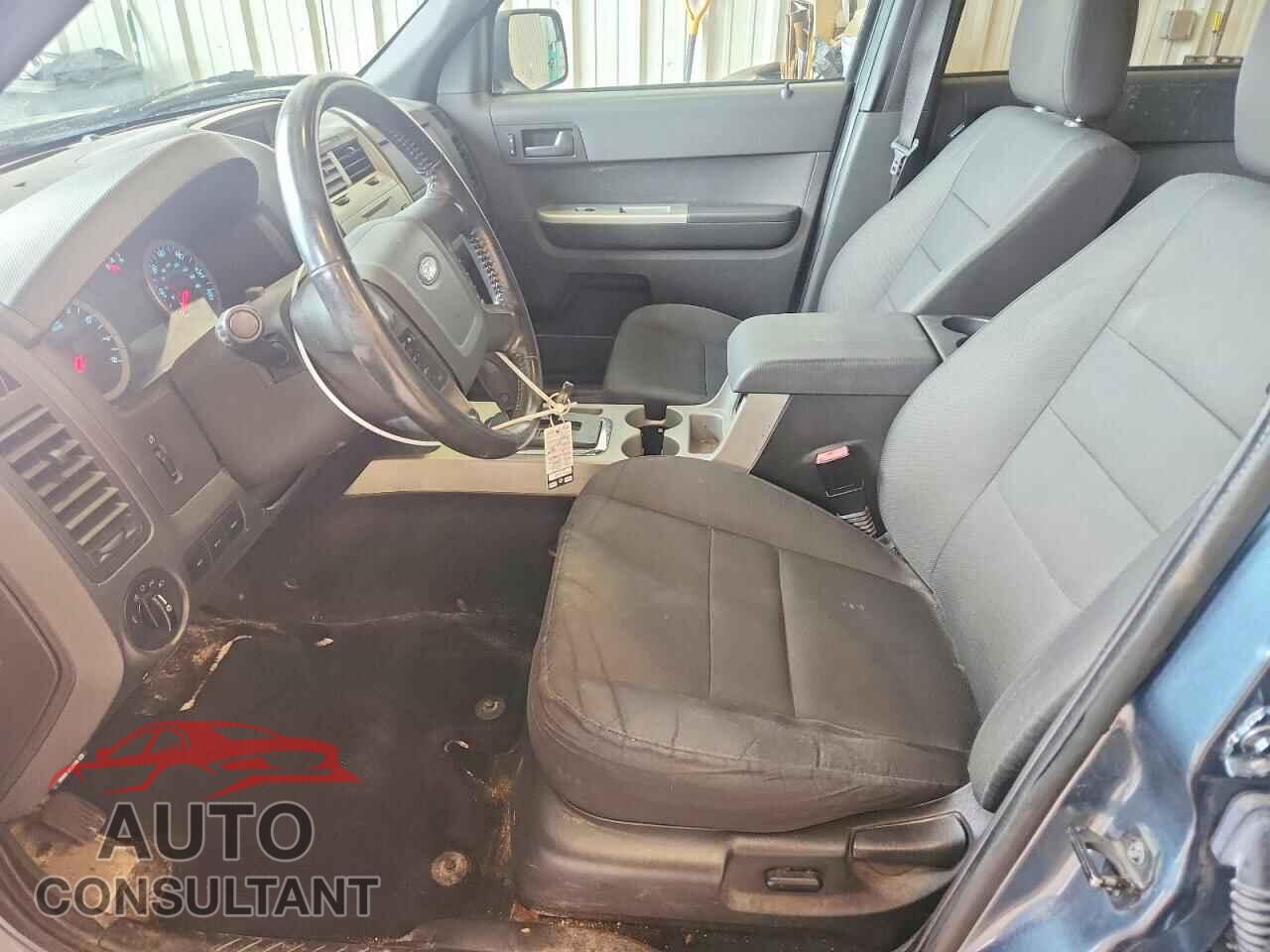 FORD ESCAPE 2012 - 1FMCU9DG1CKA72584