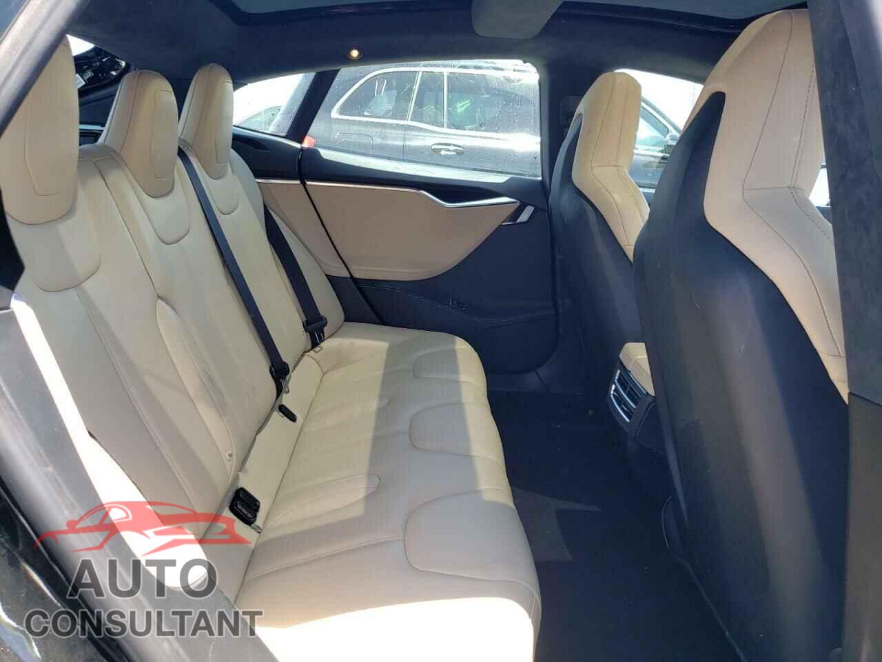 TESLA MODEL S 2015 - 5YJSA1S2XFF097664