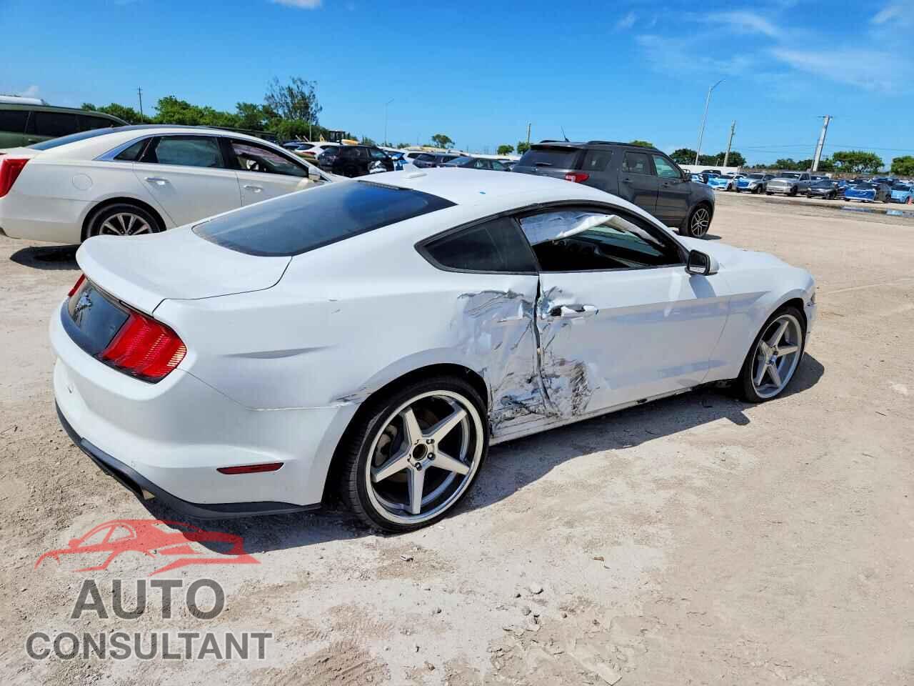FORD MUSTANG 2021 - 1FA6P8TH7M5154628