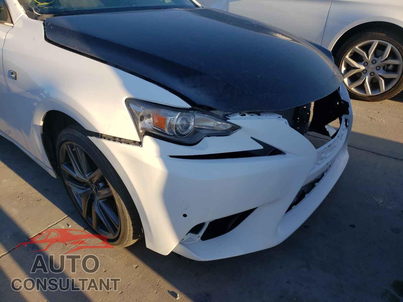 LEXUS IS 2019 - JTHBA1D20K5095896