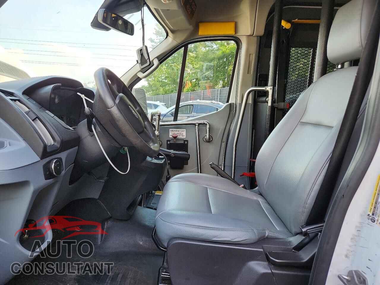FORD TRANSIT 2018 - 1FTBW2XM9JKB53235