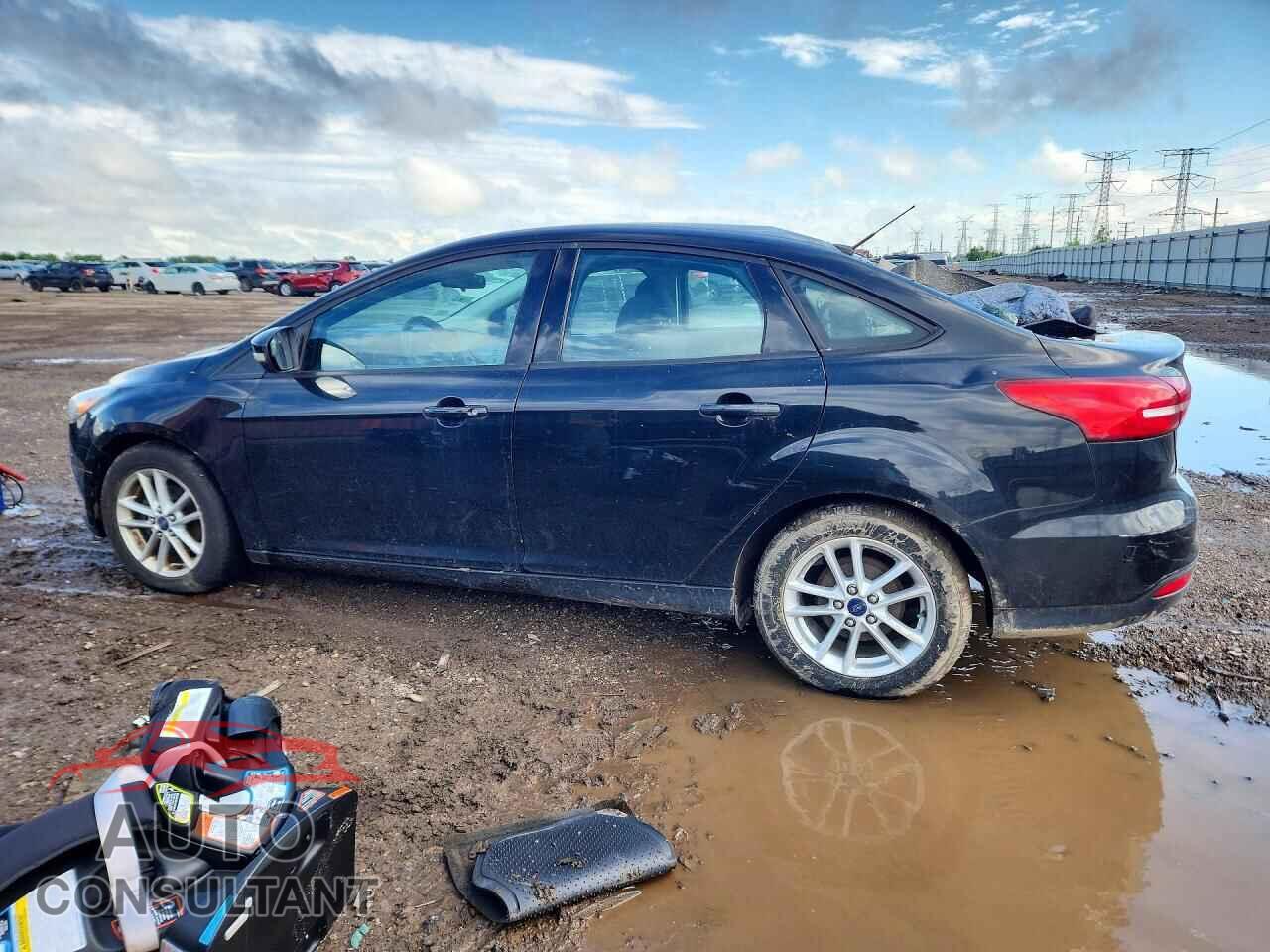 FORD FOCUS 2015 - 1FADP3F24FL233996