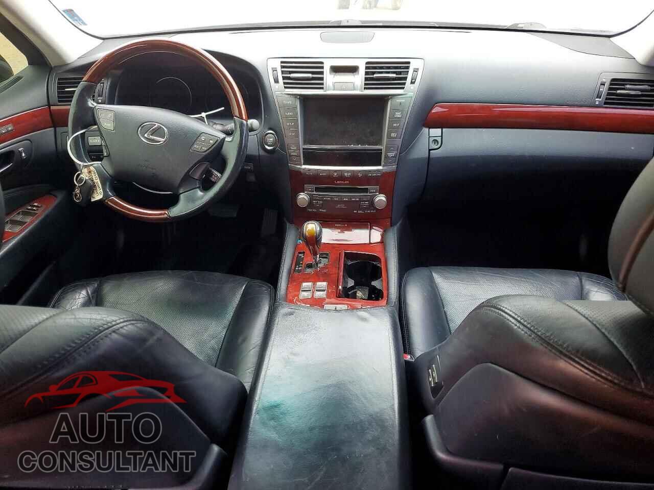 LEXUS LS460 2010 - JTHCL5EF5A5005910