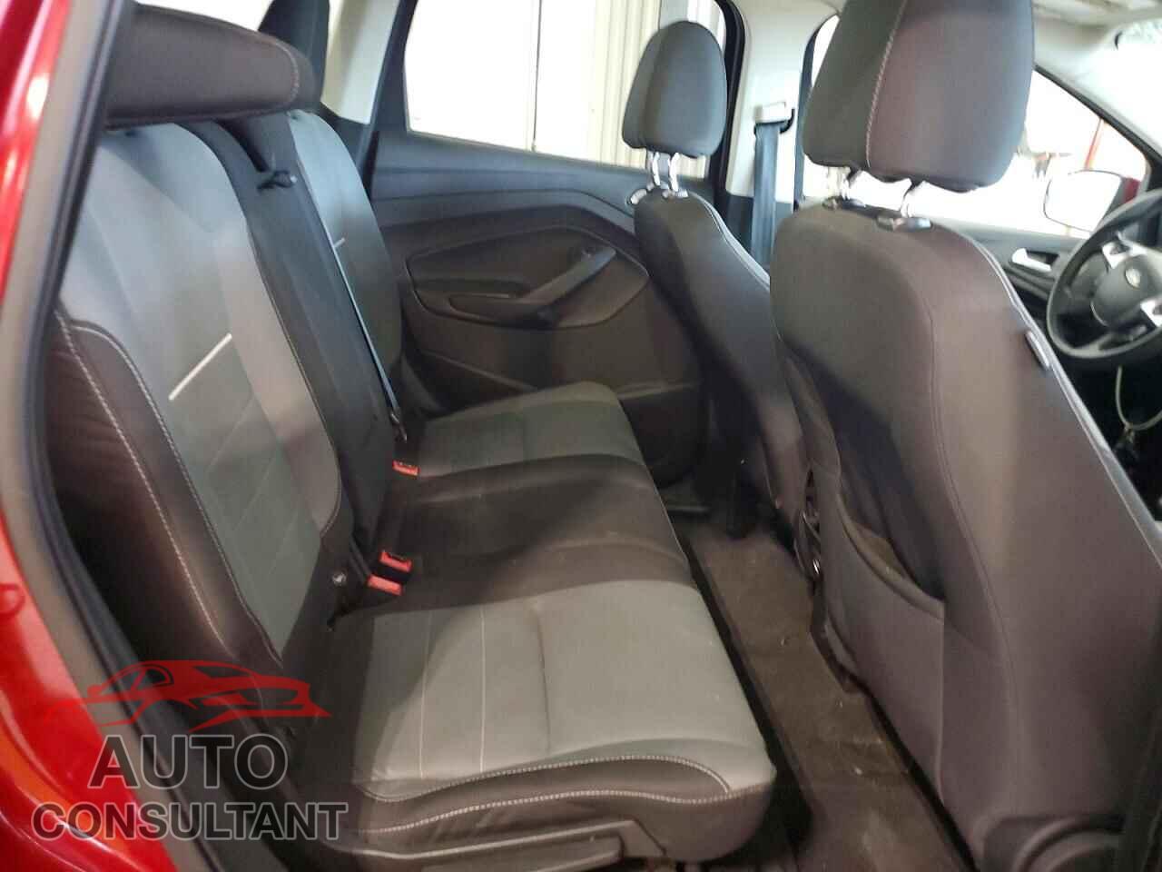 FORD ESCAPE 2014 - 1FMCU9GX3EUE44879