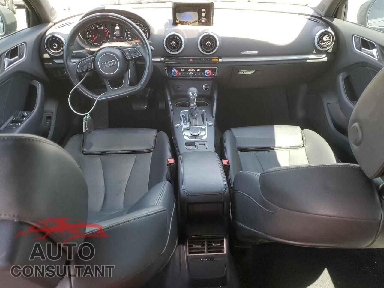 AUDI A3 2018 - WAUAUGFF4J1026574