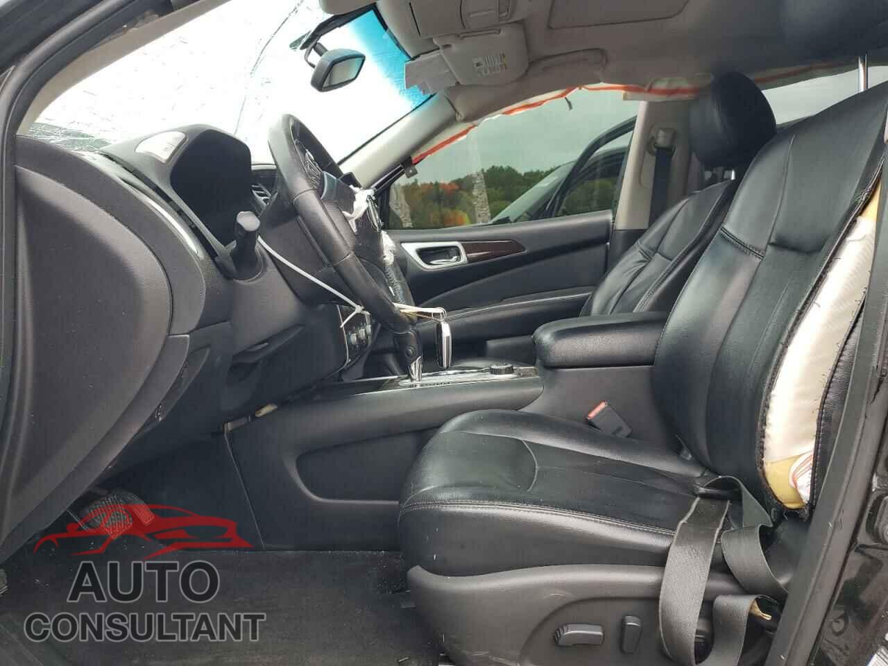 NISSAN PATHFINDER 2015 - 5N1AR2MM7FC624352