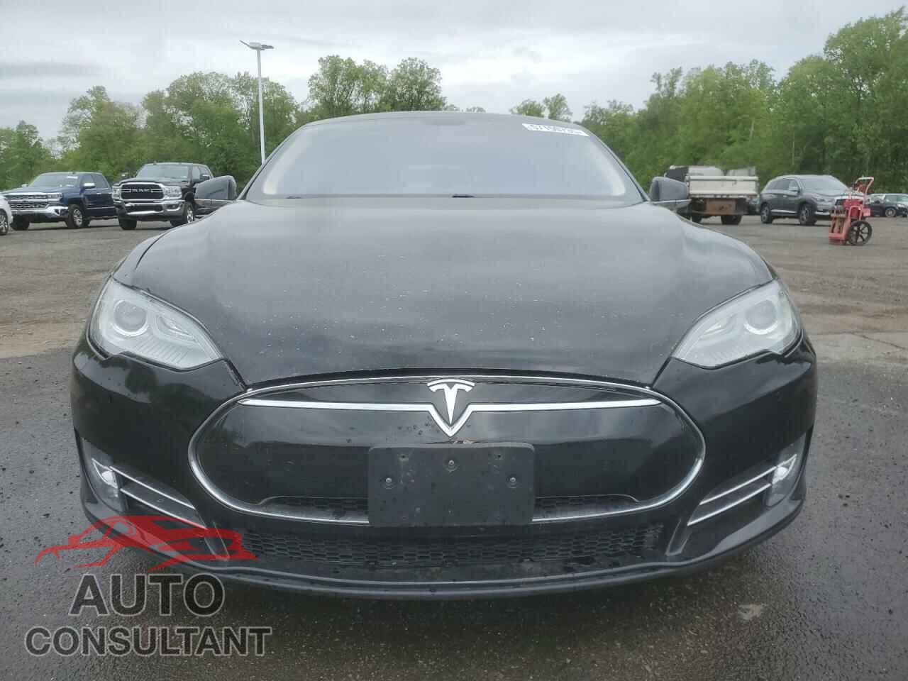 TESLA MODEL S 2014 - 5YJSA1H1XEFP38650