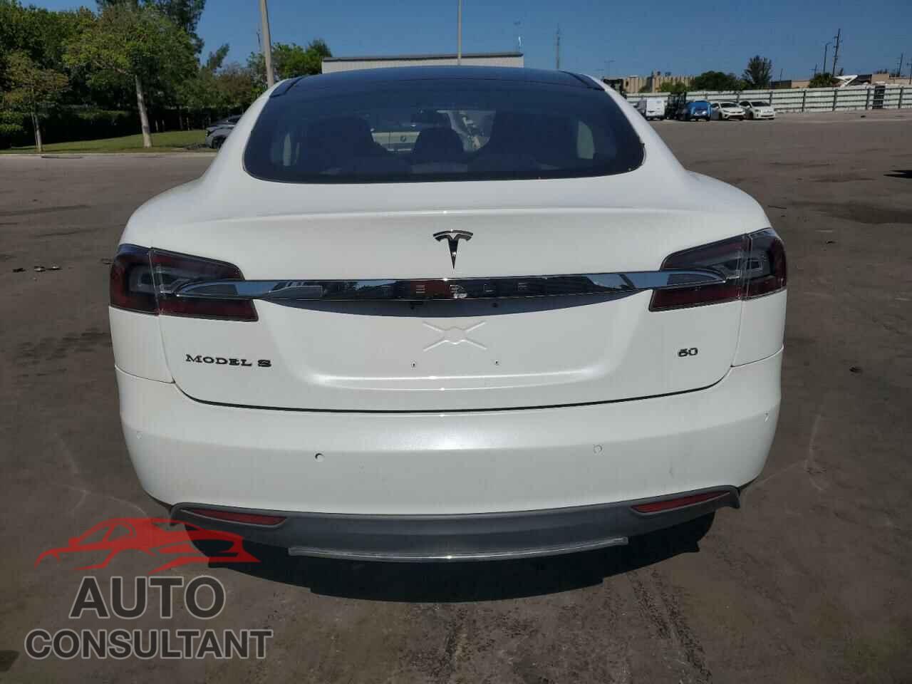 TESLA MODEL S 2015 - 5YJSA1S13FFP77834