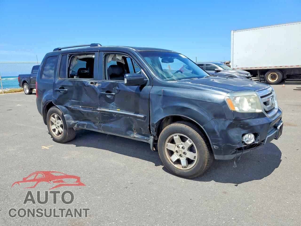 HONDA PILOT 2011 - 5FNYF3H95BB045381