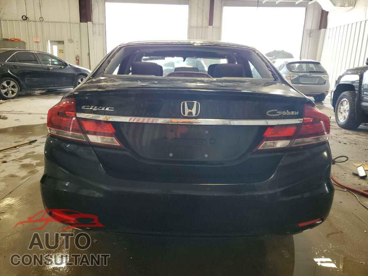 HONDA CIVIC 2015 - 2HGFB2F82FH559472