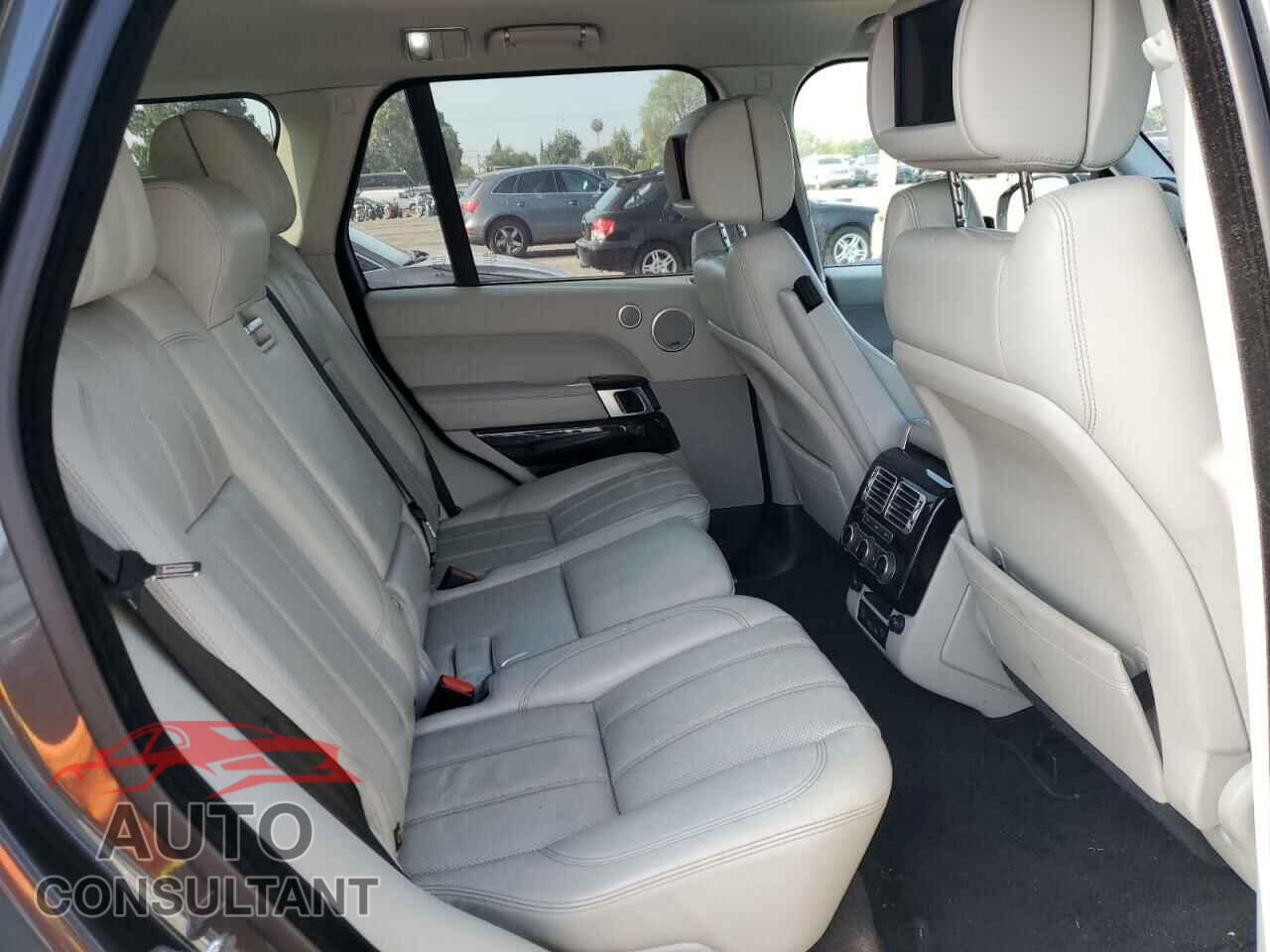 LAND ROVER RANGEROVER 2017 - SALGS2FV7HA321992