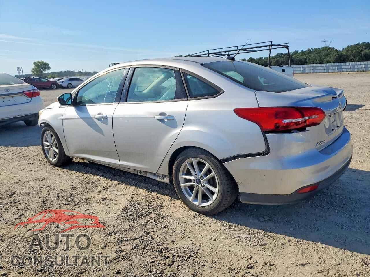 FORD FOCUS 2016 - 1FADP3F22GL322192