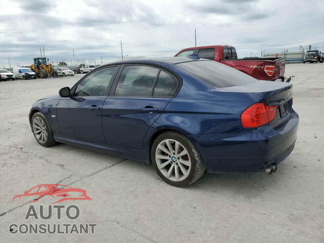 BMW 3 SERIES 2011 - WBAPH7C53BA802155