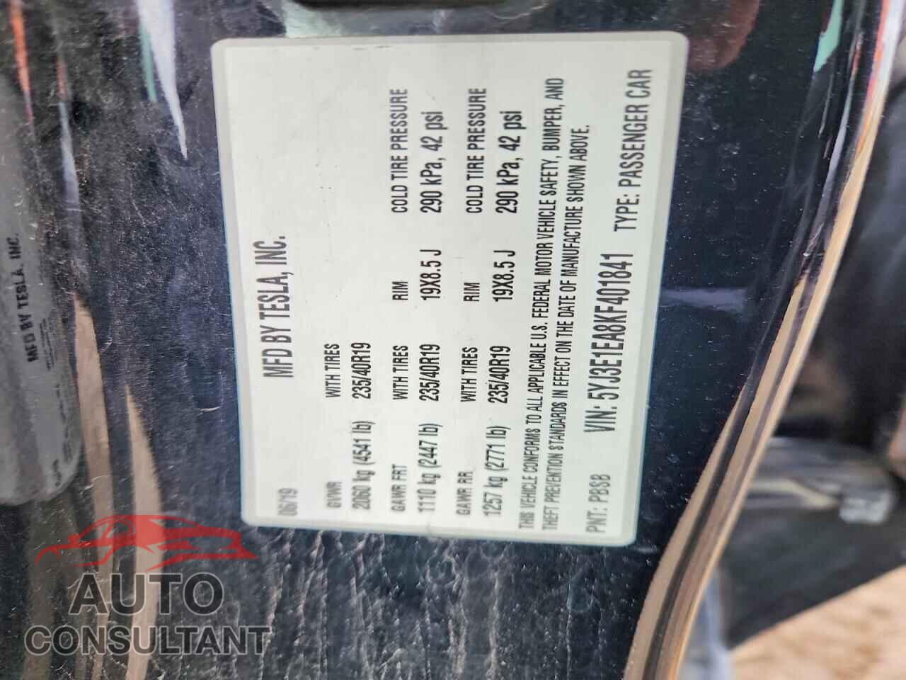 TESLA MODEL 3 2019 - 5YJ3E1EA8KF401841