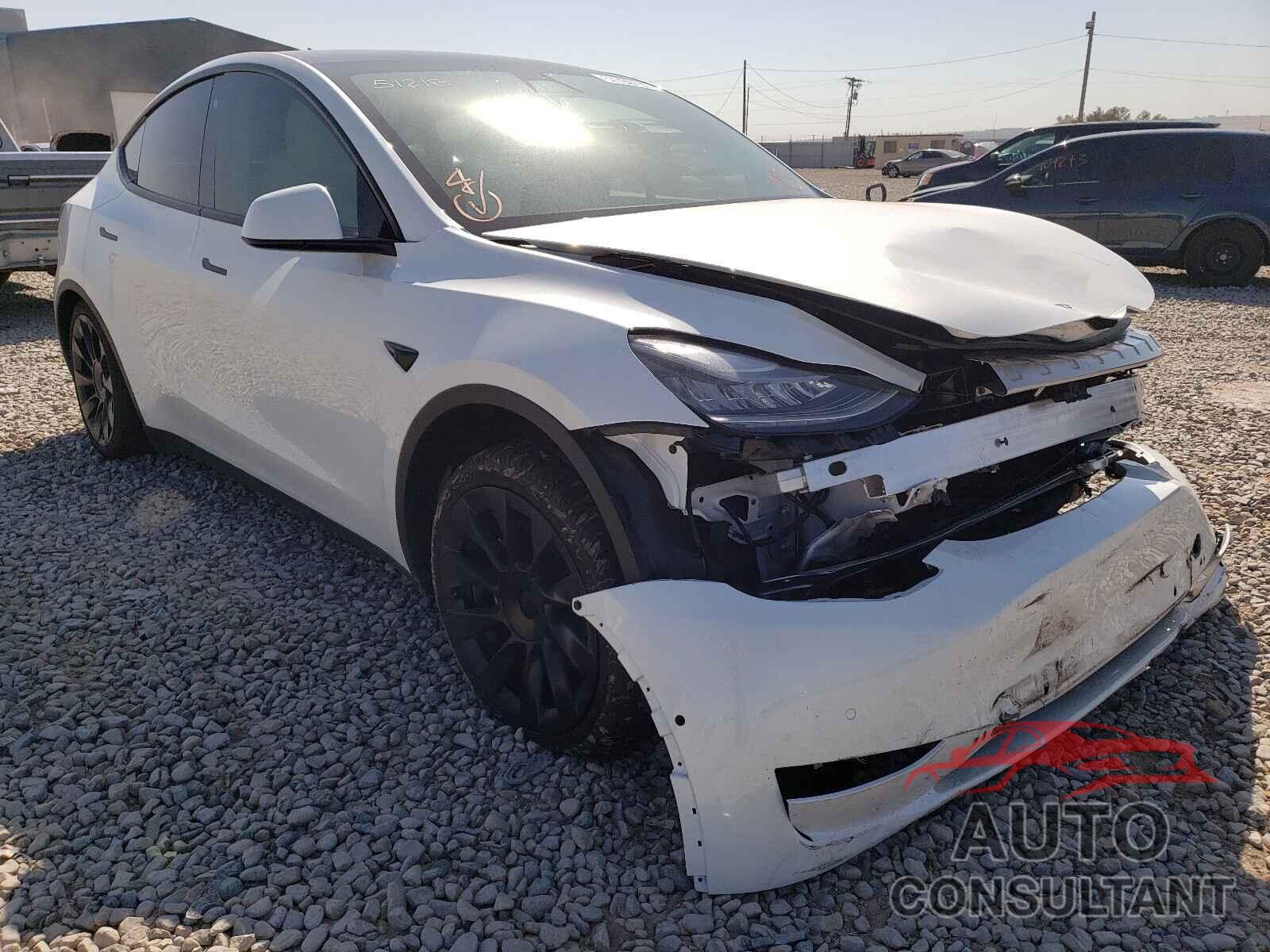 TESLA MODEL Y 2021 - 5YJYGDEE9MF158208