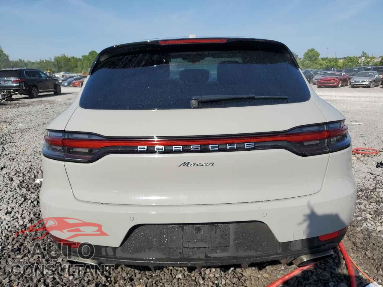 PORSCHE MACAN 2019 - WP1AA2A58KLB00595