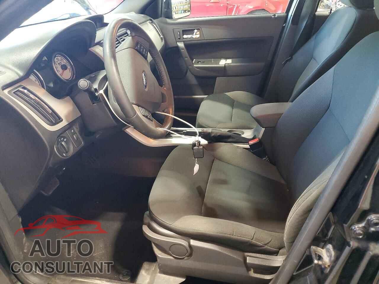 FORD FOCUS 2010 - 1FAHP3GN9AW272326