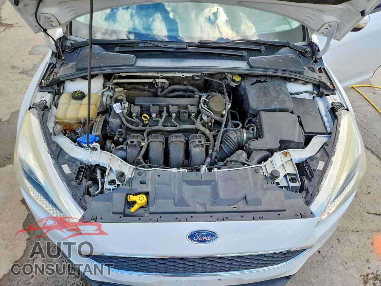 FORD FOCUS 2015 - 1FADP3K27FL333838