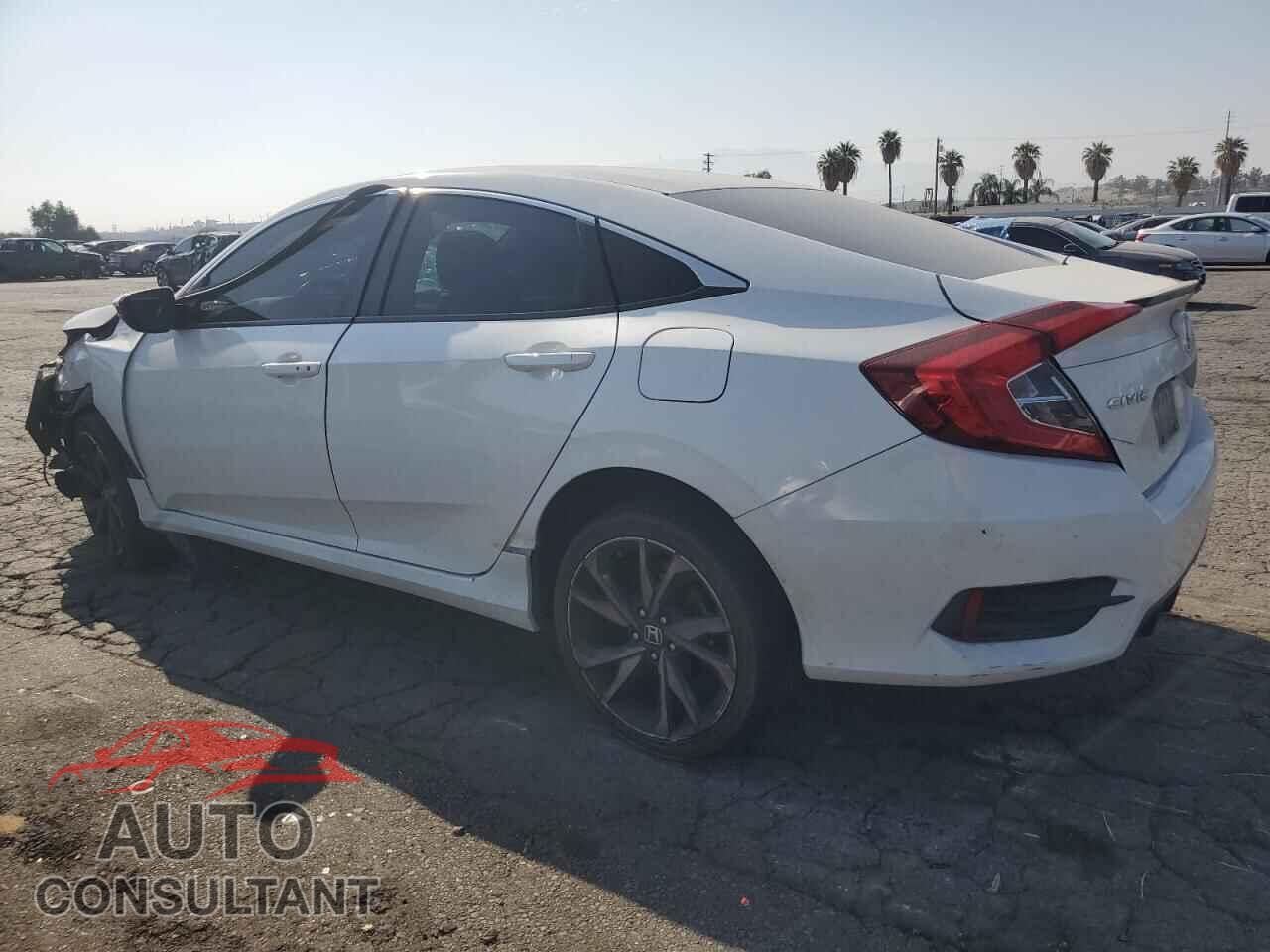 HONDA CIVIC 2019 - 2HGFC2F80KH568341