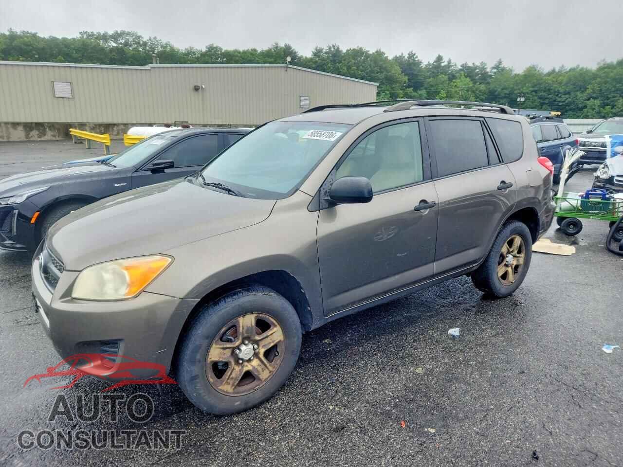TOYOTA RAV4 2010 - JTMBF4DV8AD036372
