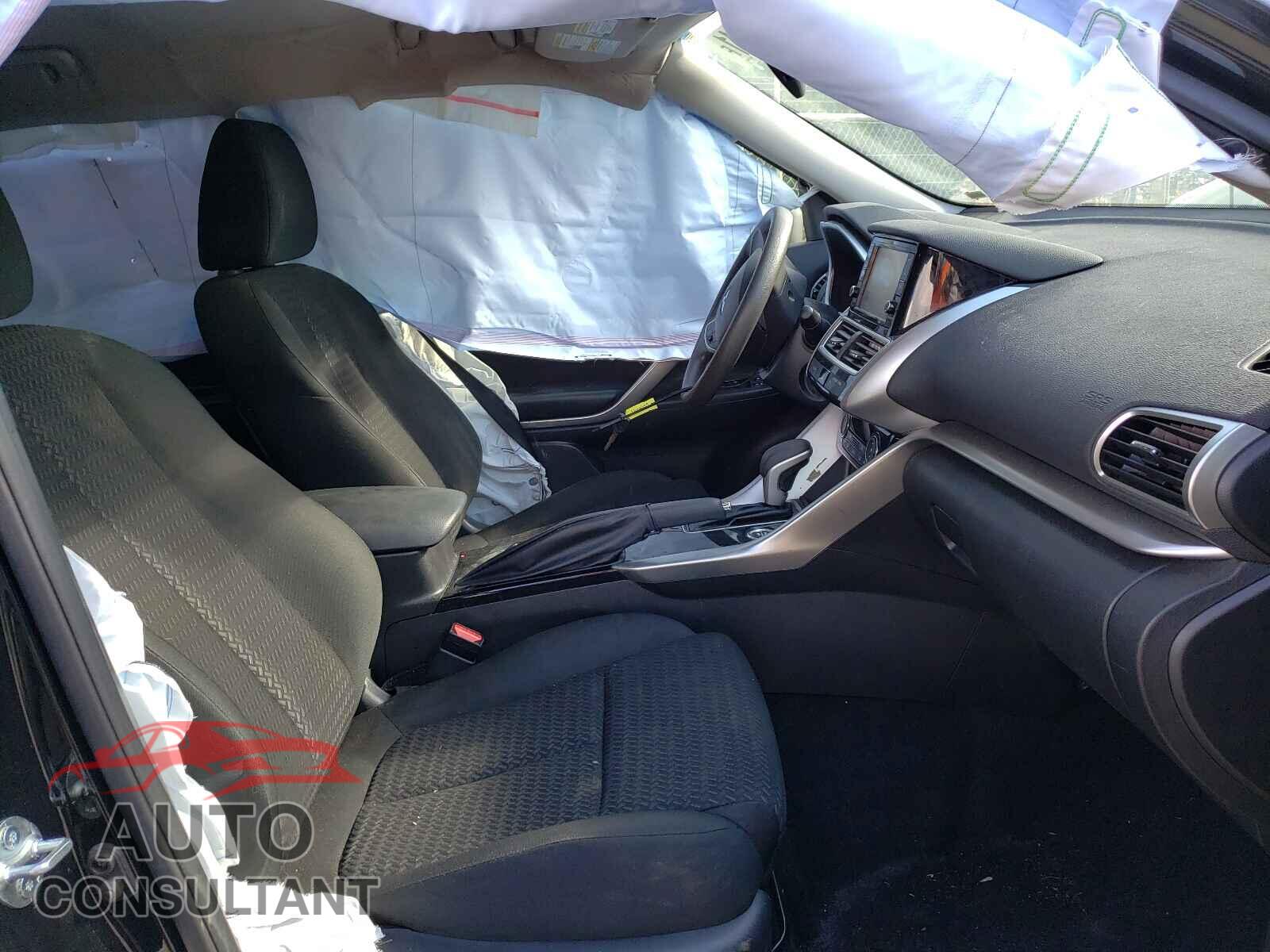MITSUBISHI ECLIPSE 2019 - JA4AT3AAXKZ029826