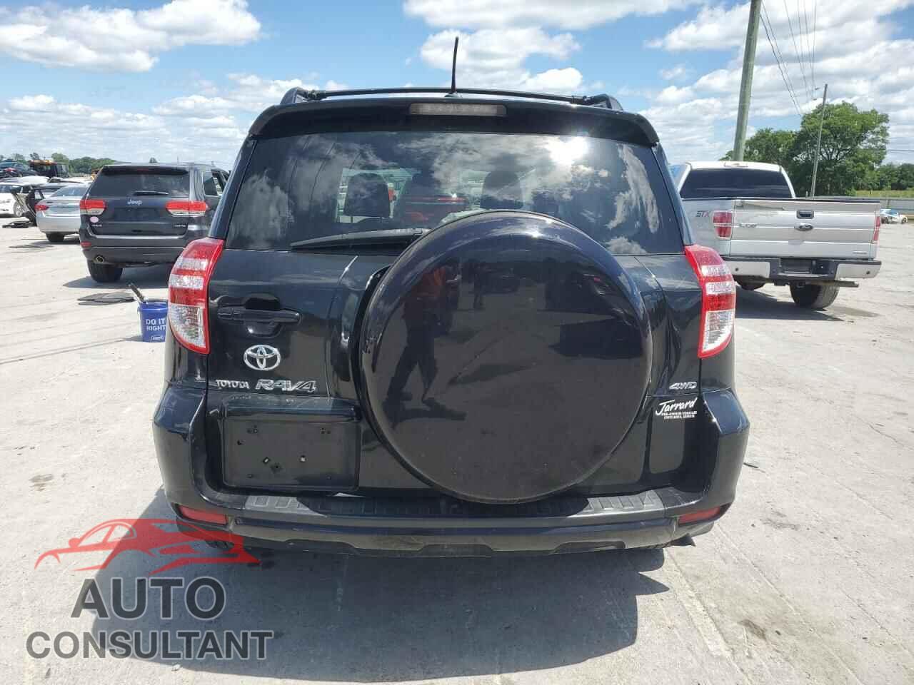 TOYOTA RAV4 2010 - JTMBF4DVXAD024529