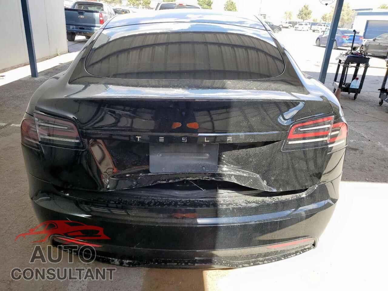 TESLA MODEL S 2023 - 5YJSA1E51PF515732