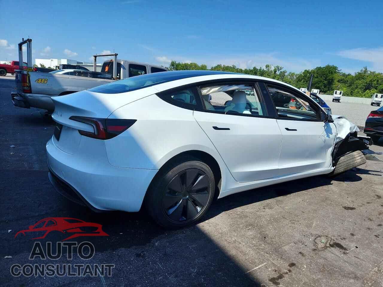 TESLA MODEL 3 2026 - 5YJ3E1EA7TF185868