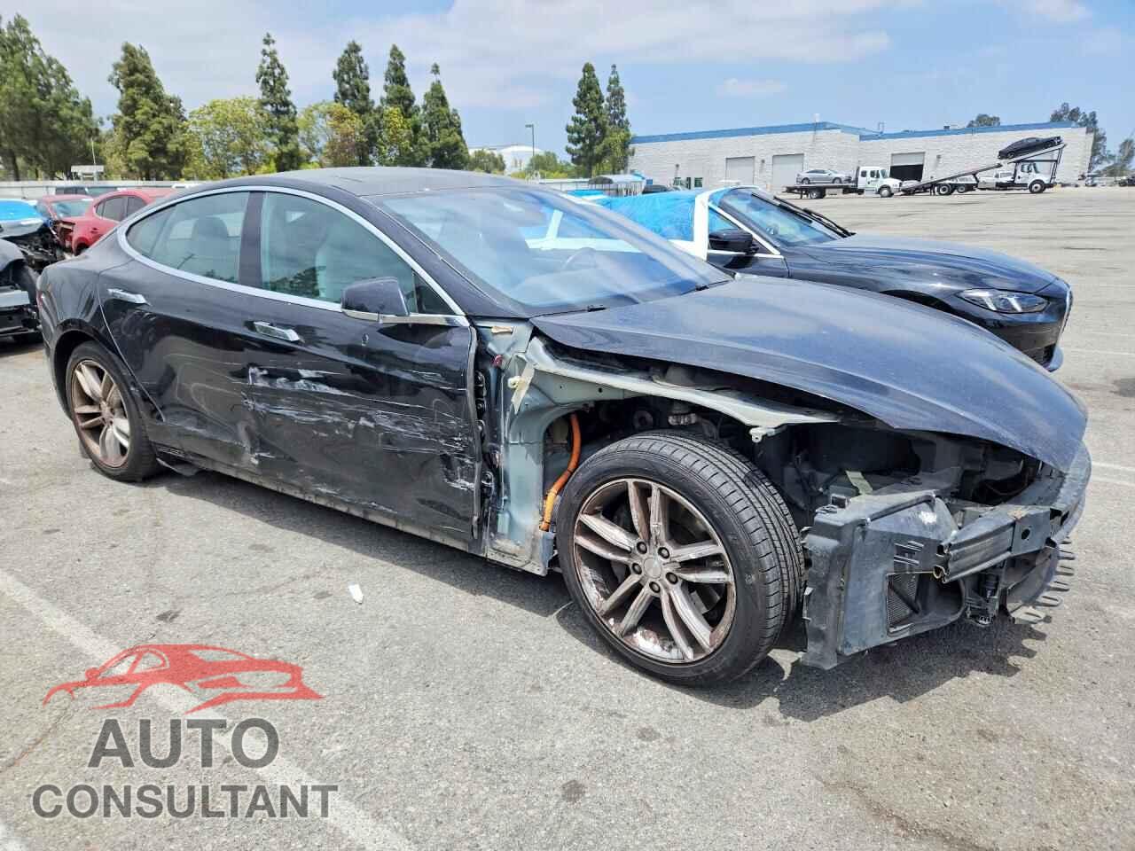 TESLA MODEL S 2015 - 5YJSA1E24FF103390