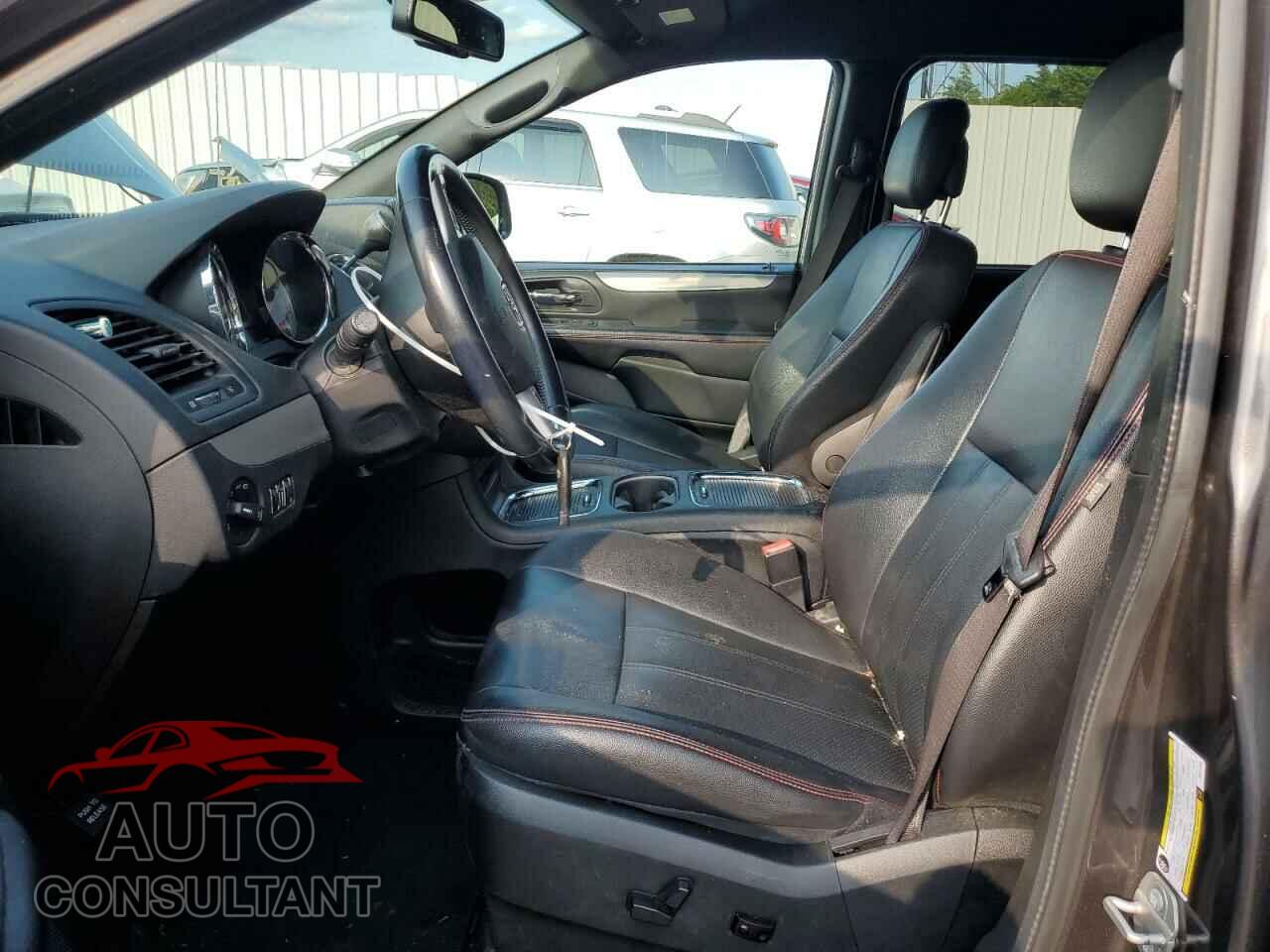 DODGE CARAVAN 2018 - 2C4RDGEG7JR221158