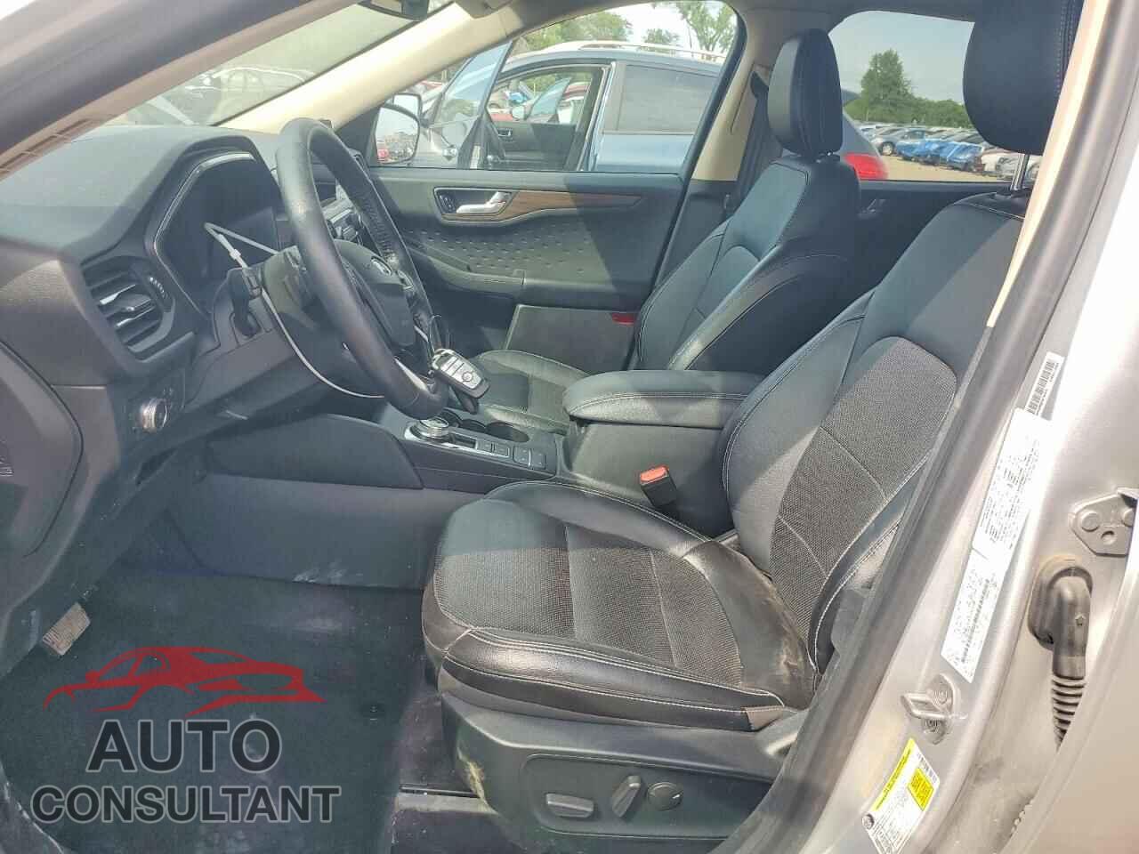 FORD ESCAPE 2020 - 1FMCU9J97LUA18166