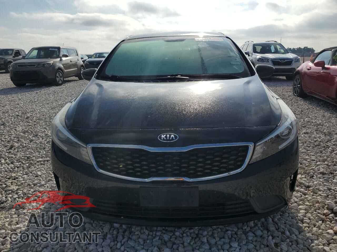 KIA FORTE 2017 - 3KPFL4A78HE048238