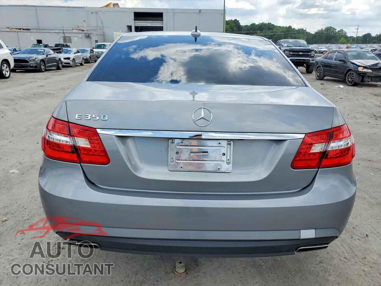 MERCEDES-BENZ E-CLASS 2012 - WDDHF5KB1CA603038