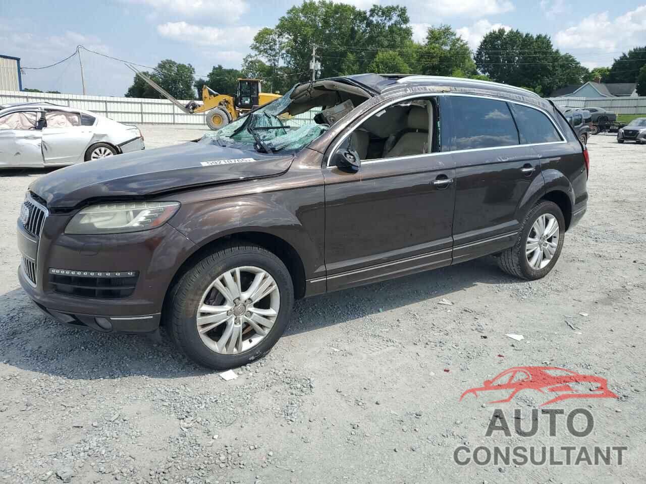 AUDI Q7 2011 - WA1LMBFE6BD000705