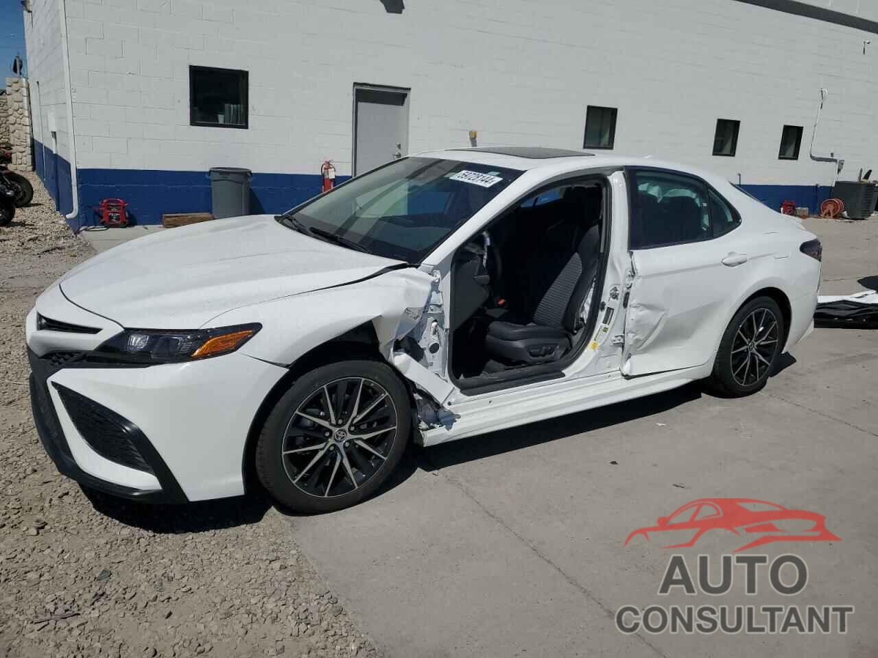 TOYOTA CAMRY 2021 - 4T1S31AK6MU551890