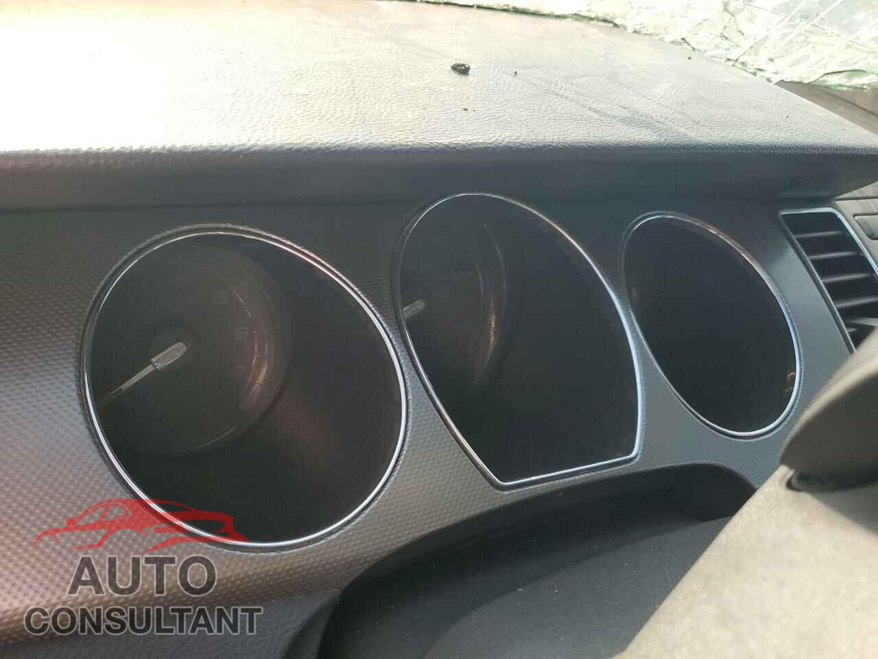 FORD TAURUS 2011 - 1FAHP2EW2BG127680