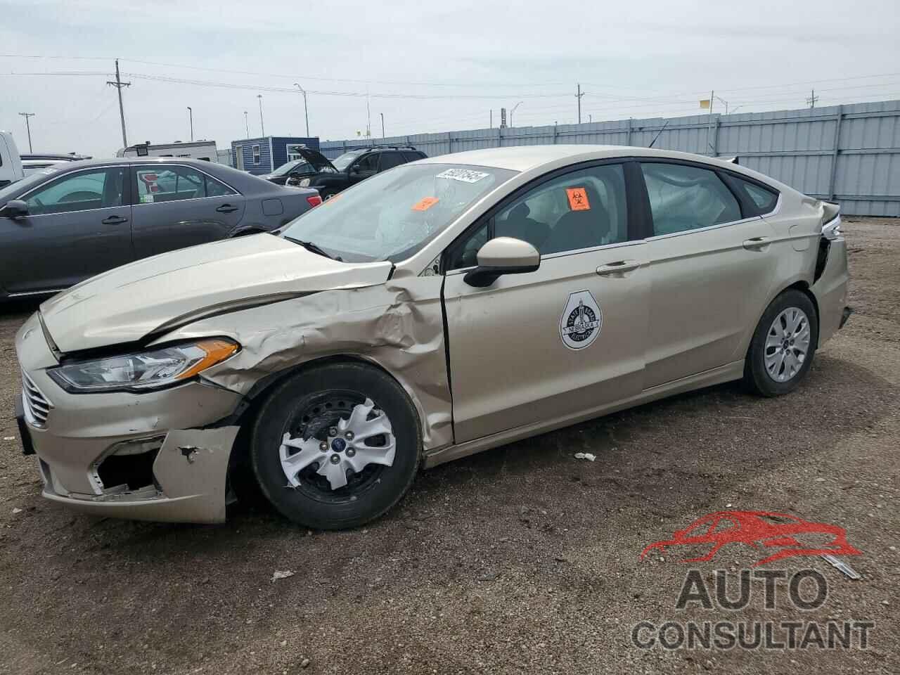 FORD FUSION 2019 - 3FA6P0G71KR107446