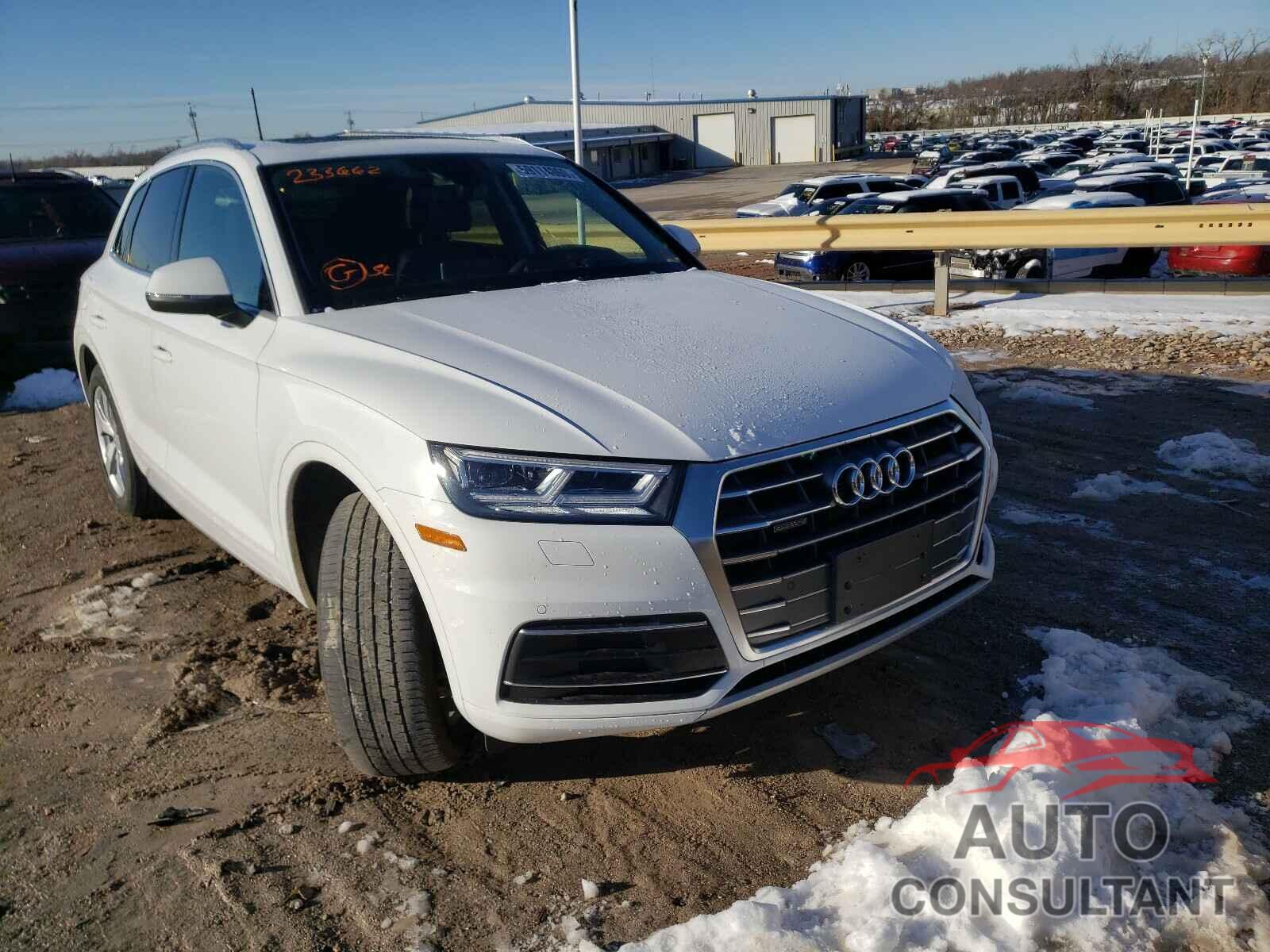 AUDI Q5 2018 - WA1BNAFY7J2233662