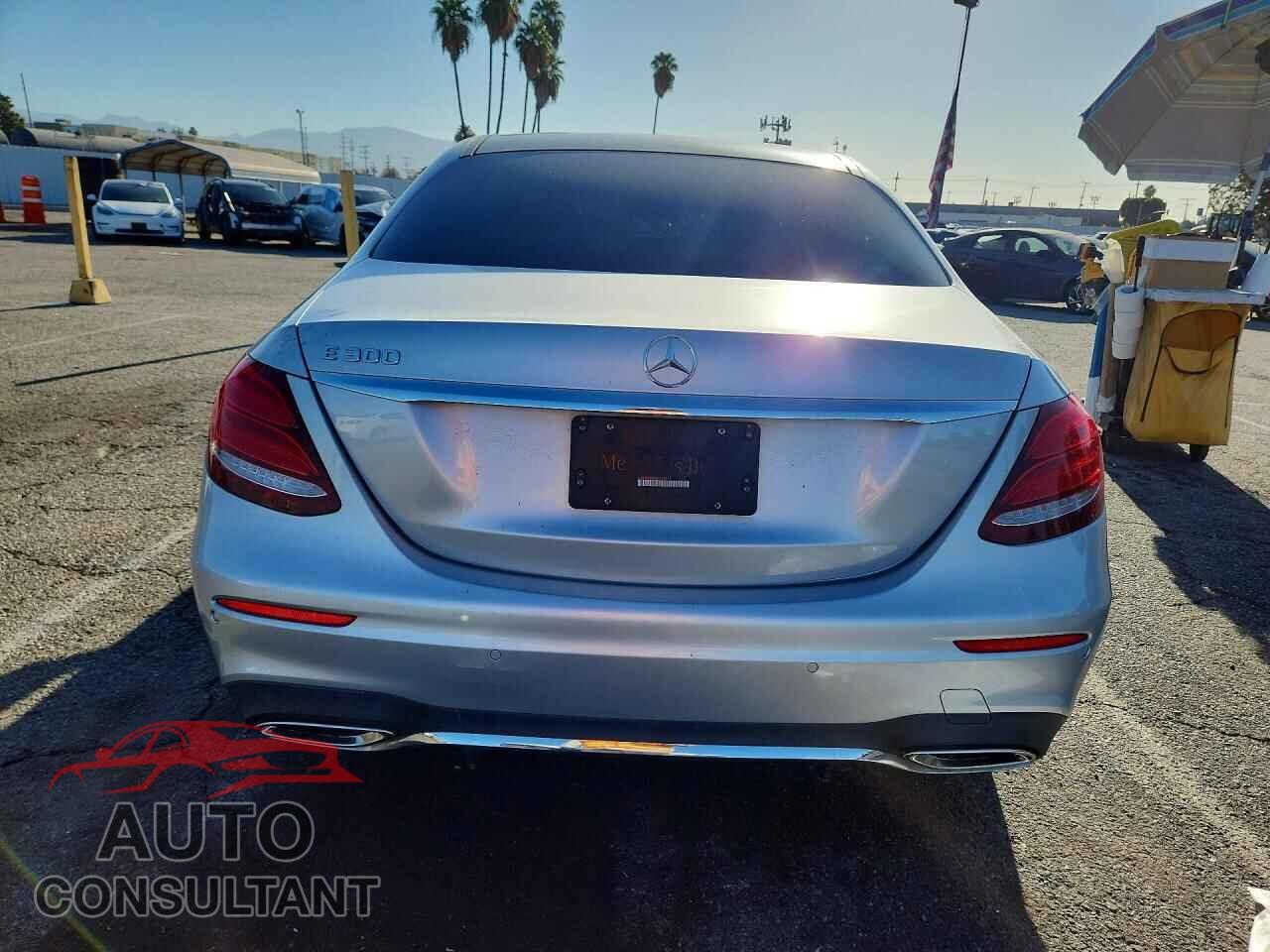 MERCEDES-BENZ E-CLASS 2018 - WDDZF4JB4JA426918