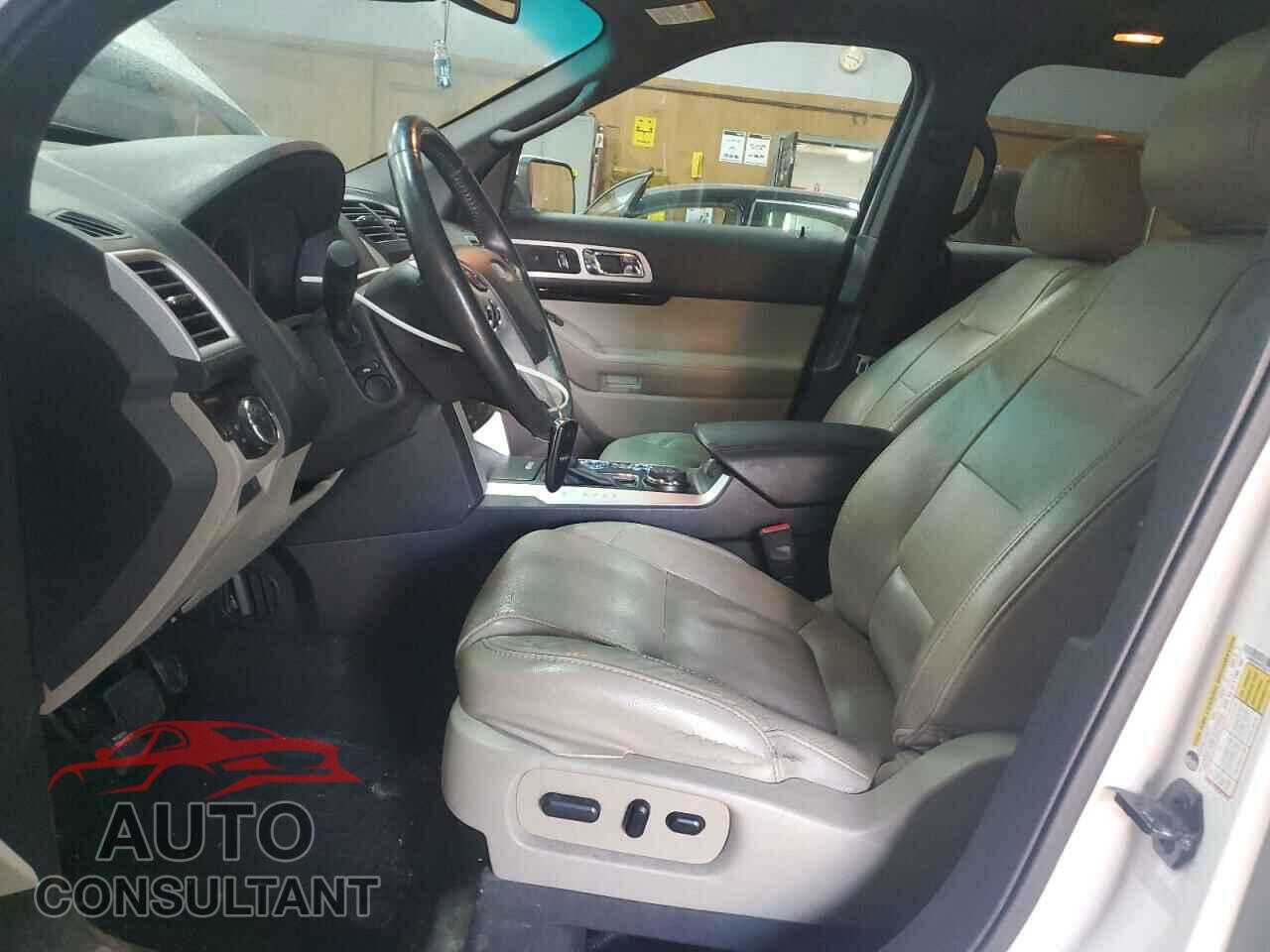 FORD EXPLORER 2015 - 1FM5K8F8XFGA23762