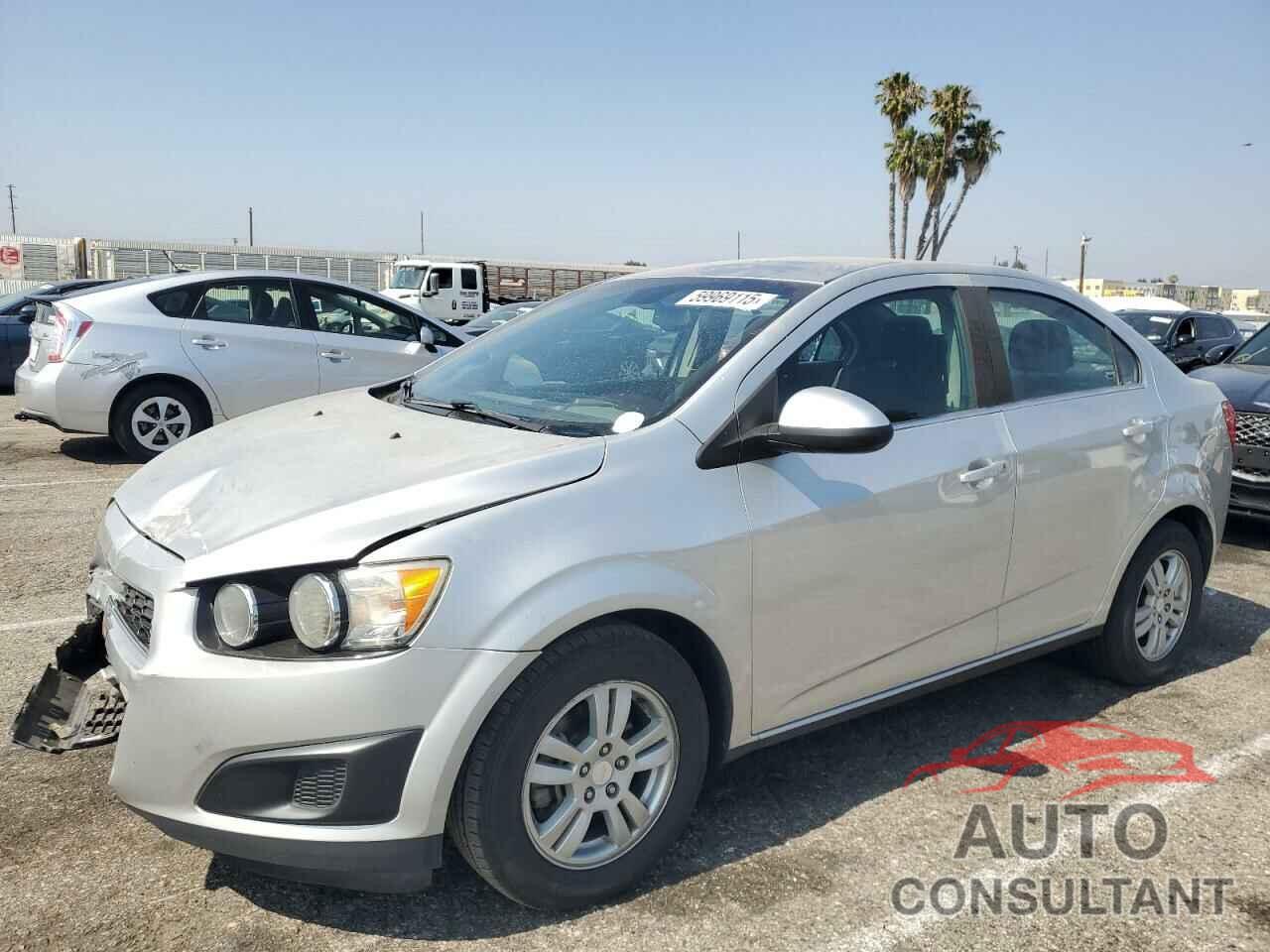 CHEVROLET SONIC 2014 - 1G1JC5SH5E4172318