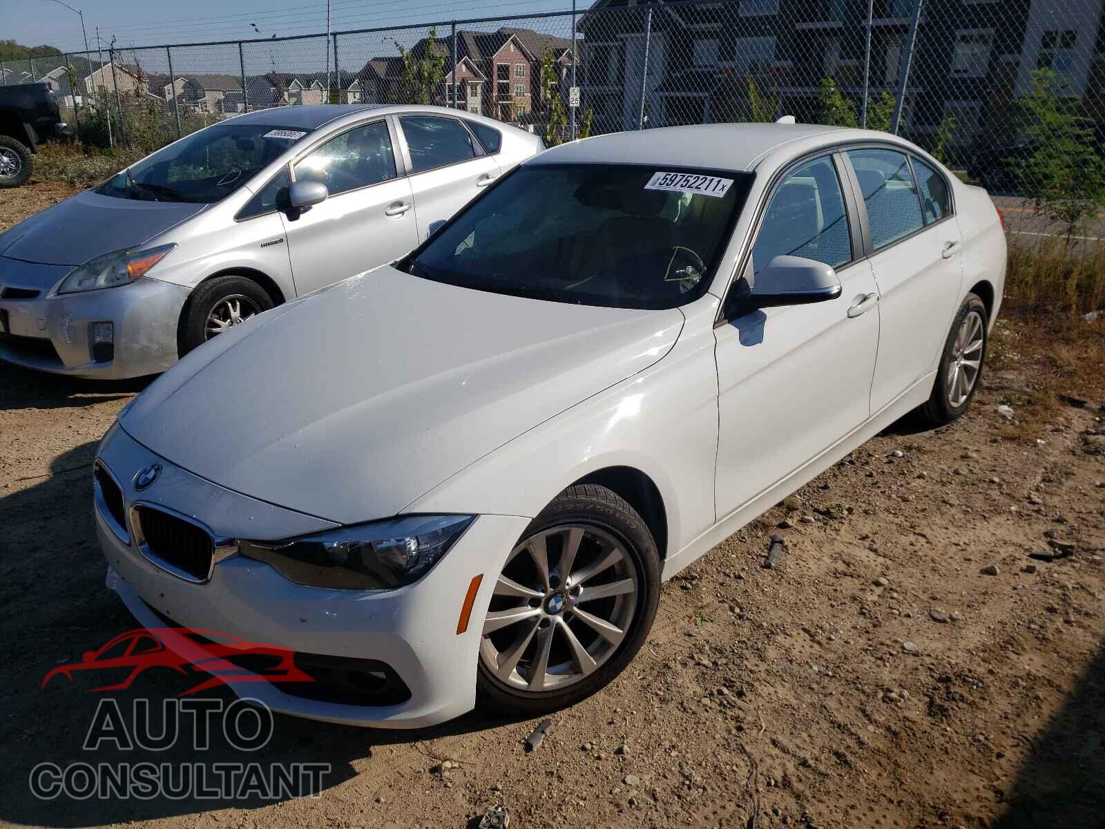 BMW 3 SERIES 2016 - WBA8E5G51GNU20539