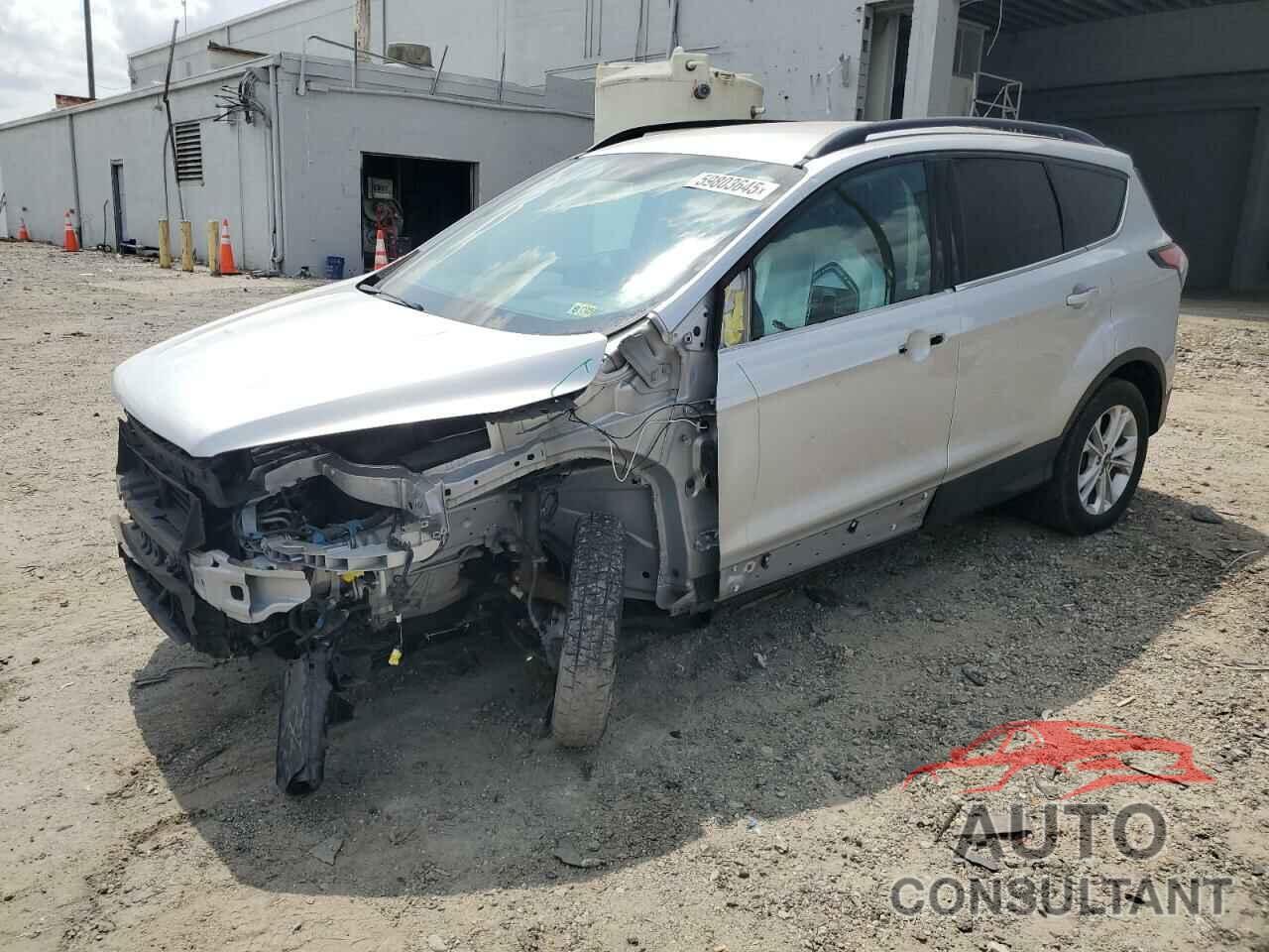 FORD ESCAPE 2018 - 1FMCU9GD0JUC66106
